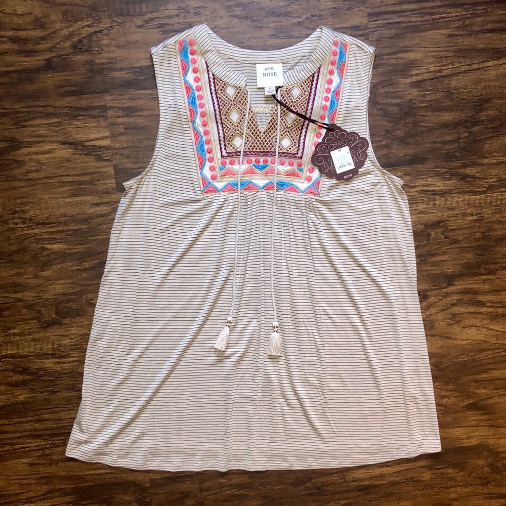 Knox Rose - Boho Sleeveless Oatmeal Colored Top